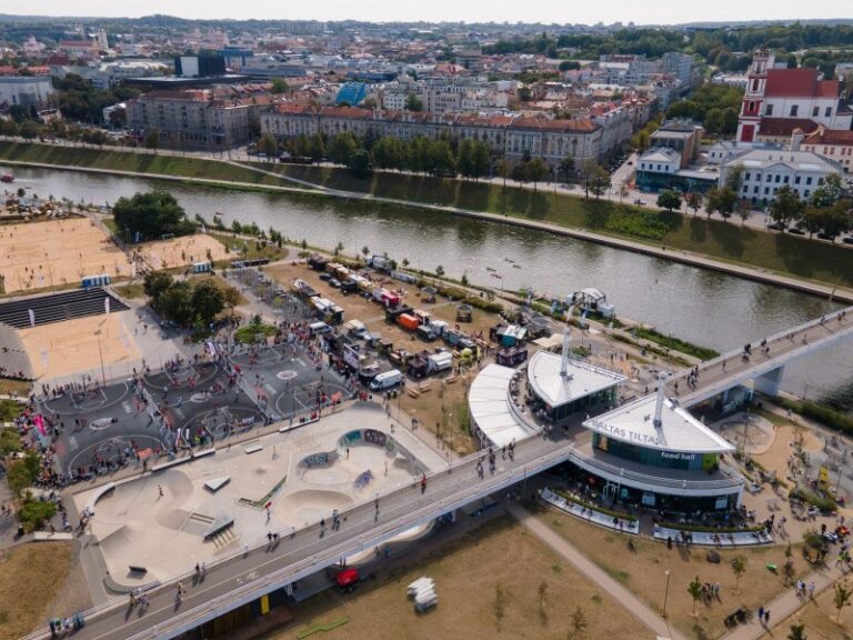 Baltojo tilto aikštynas iš oro (2024 m.)